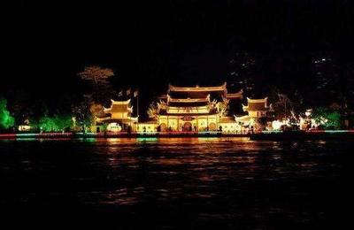 香烛与信徒:清代晚期温州府城内庙宇分布