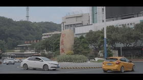 实拍湖北荆门,早晨7点的街景,带你们看看荆门的城市建设