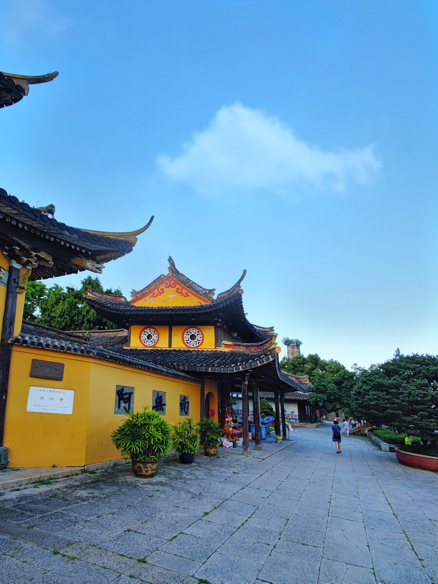 《江心寺》摄于,温州江心屿旅游区 - 三横一竖反之一样 - 图虫